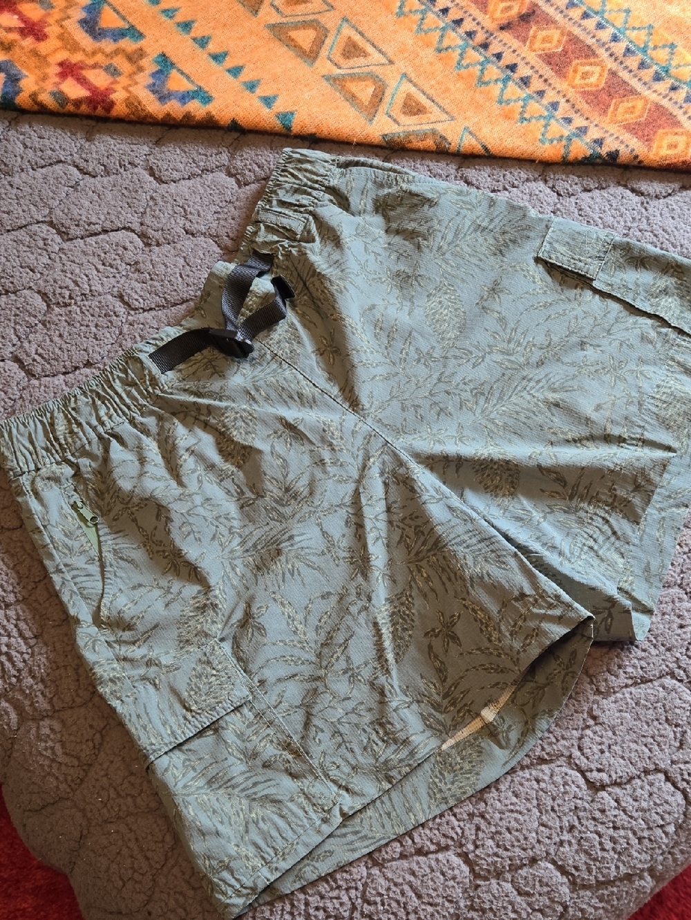 Aspen Cargo Shorts